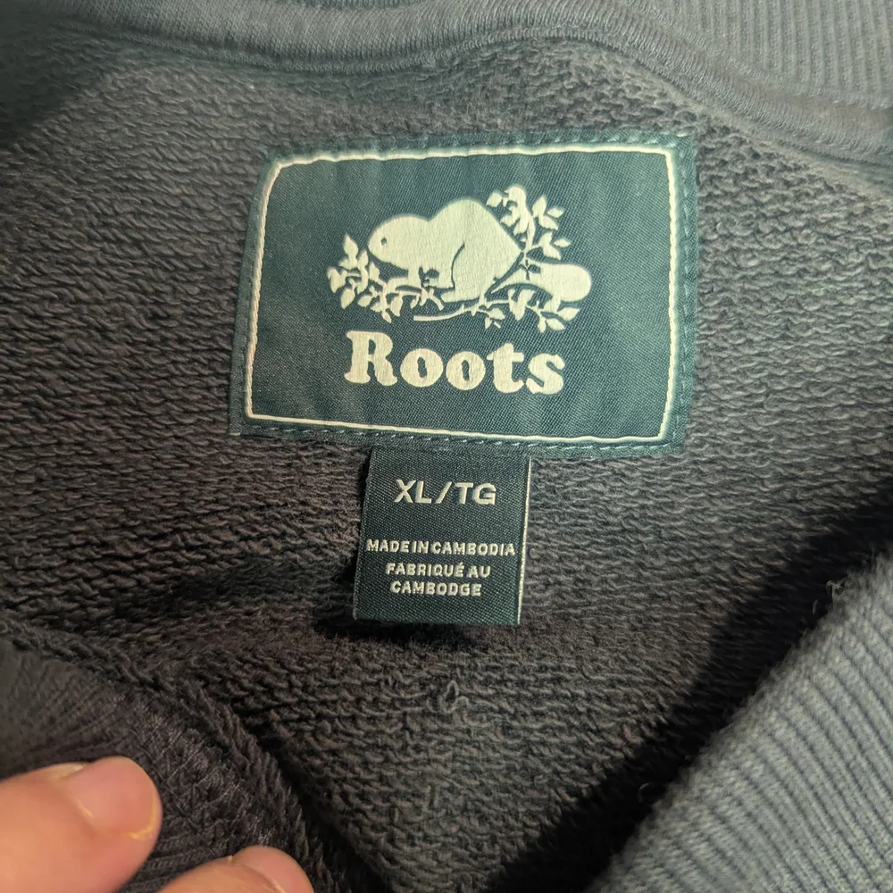 Roots Crewneck Sweater - Picture 6 of 6